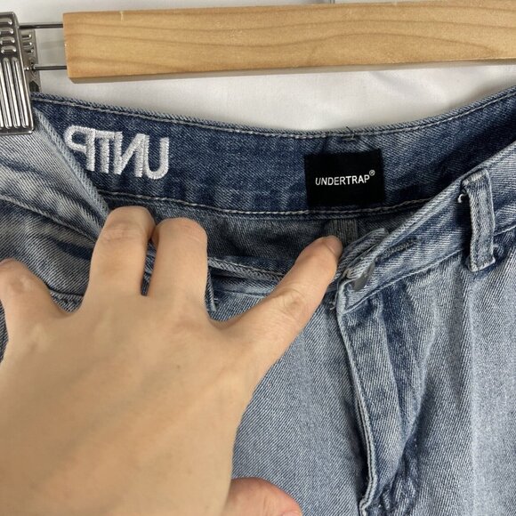 UNTP Undertrap Wide Leg Distressed Jeans Women's Size 30 - Picture 4 of 11